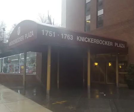 Knickerbocker Plaza Rental Office