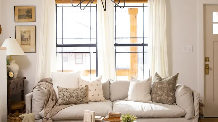 AKNY Real Estate Picture 1