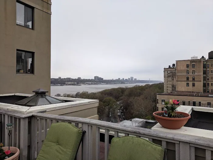 Hudson Park NY Llc Picture 6