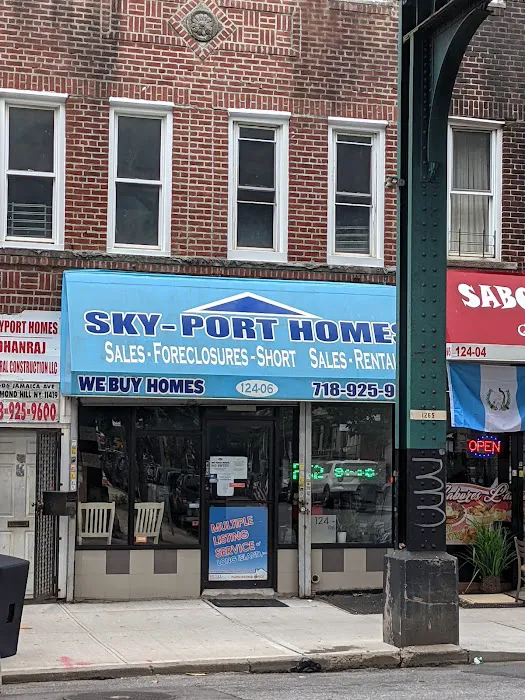 Sky-Port Homes Picture 2