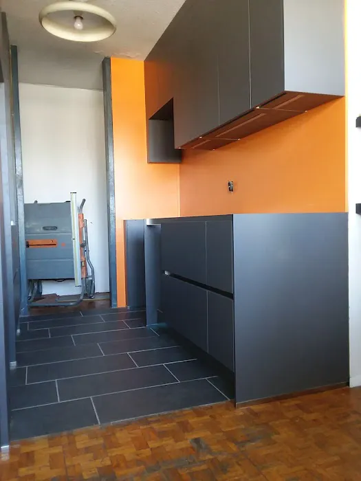 Ra 1612 Realty Inc Picture 2