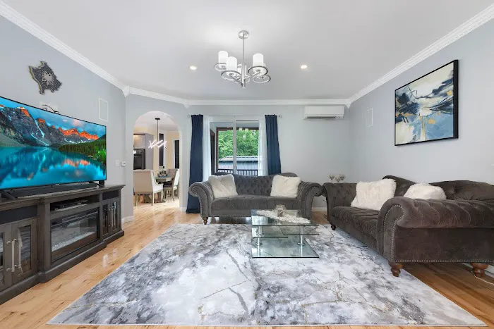 Yevgen Pitelman Licensed Real Estate Sales Agent Picture 1