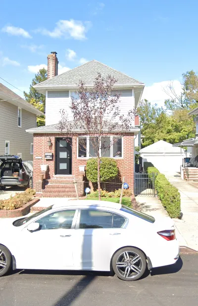 Rina shmoel realty Picture 2