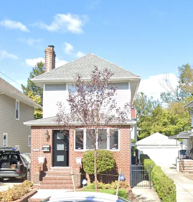 Rina shmoel realty Picture 3