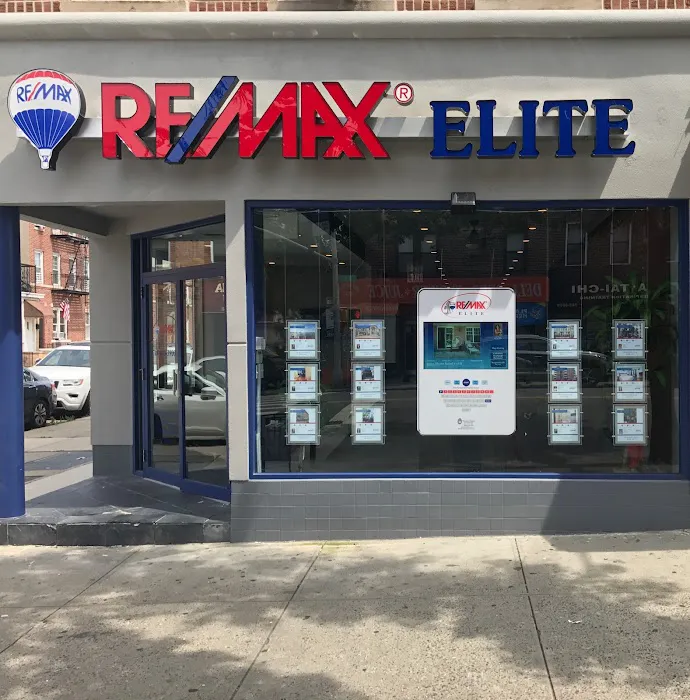 RE/MAX ELITE Picture 8