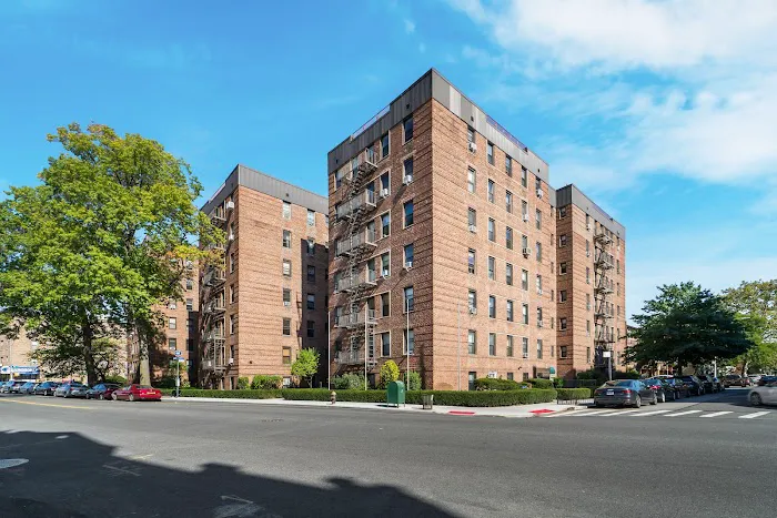 Ben Bay Realty Company of Ave U Picture 7