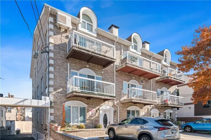 Ben Bay Realty Company of Ave U Picture 8