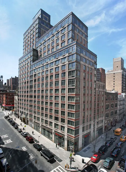 Carnegie Hill Place Picture 6