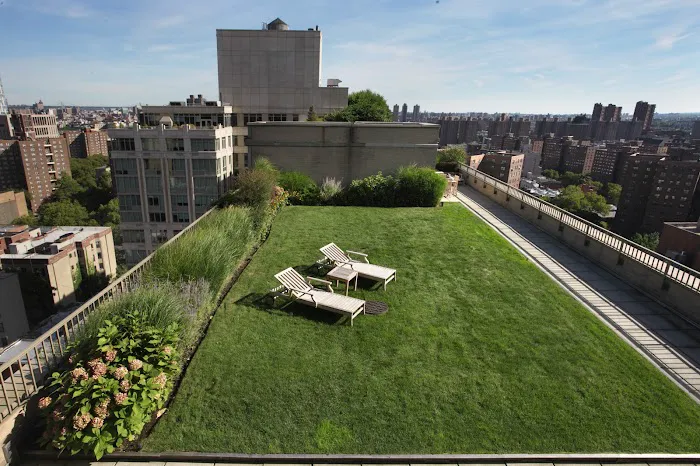 Carnegie Hill Place Picture 8
