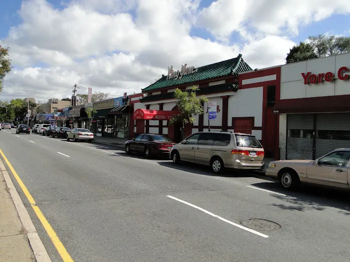Fresh Meadows Realty Picture 1