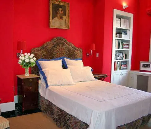 Alfred Manhattan Real Estate Picture 4