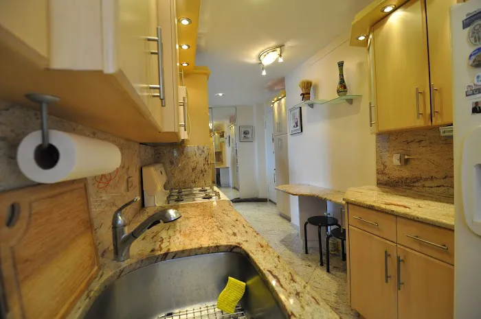 Brooklyn Licensed Real Estate Broker Alexander Plotkin at Exp realty Picture 8