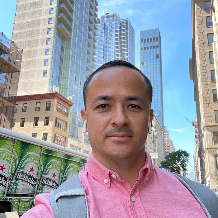 Sasha A. Gurevich Real Estate Team at EXP Realty Picture 3