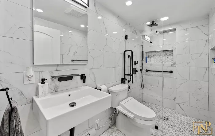 Ejona S. Bardhi - NYC Real Estate Broker Picture 2