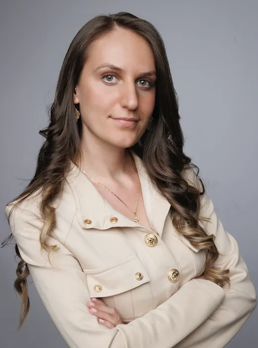 Ejona S. Bardhi - NYC Real Estate Broker Picture 6