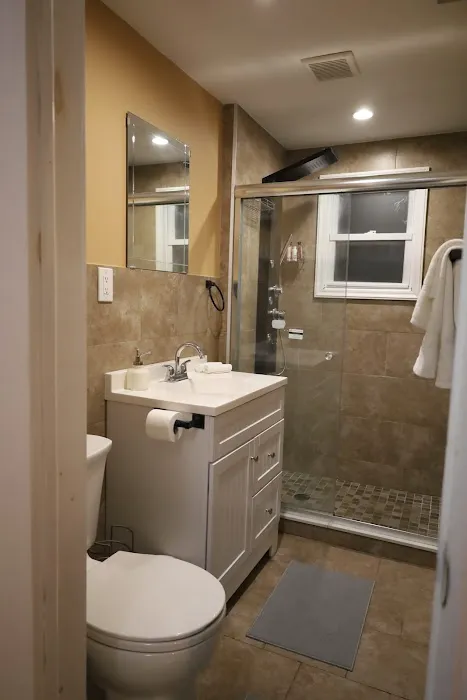 JFK New York Private and cozy apt very close to JFK , Casino. Picture 2