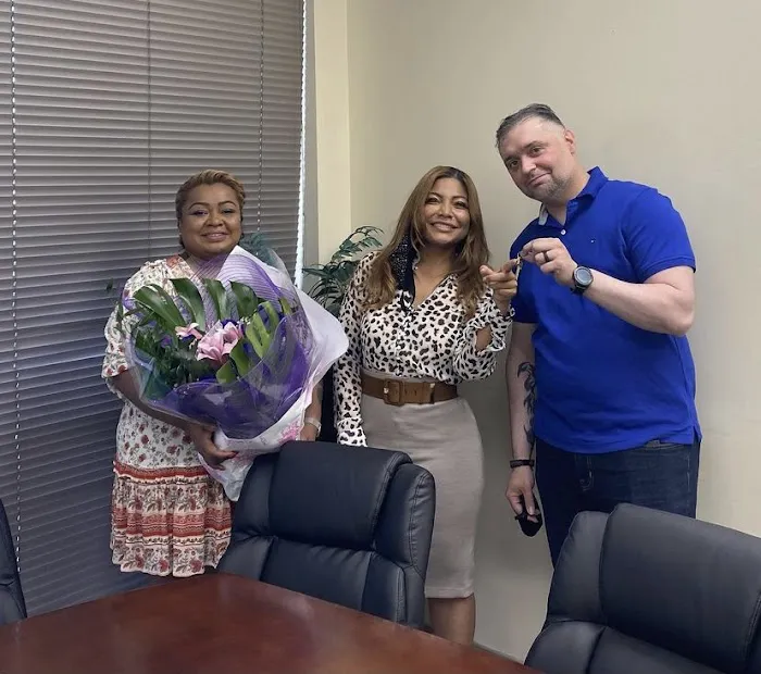 Nadia Santos, GNJ Realty Group Picture 4