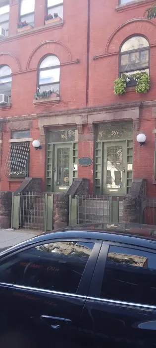 Manhattan Avenue Realty LLC Picture 1