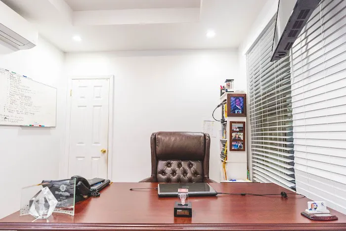 Skylight Real Estate Inc Picture 8