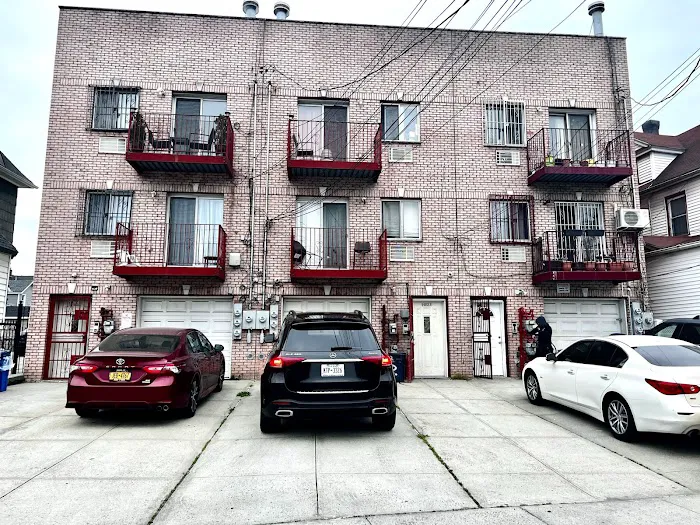 Balmir Realty Group LLC Picture 7