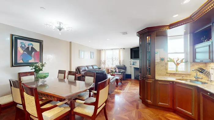Silver Key Realty Picture 8