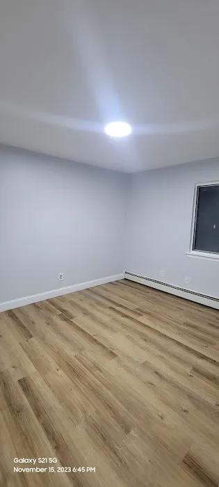 LAUGHTON REALTY Picture 6