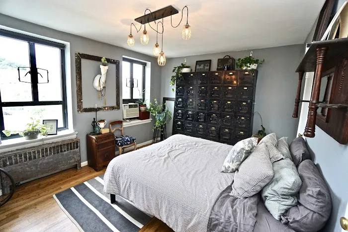 The Bizzarro Agency, New York Real Estate Agents Picture 3