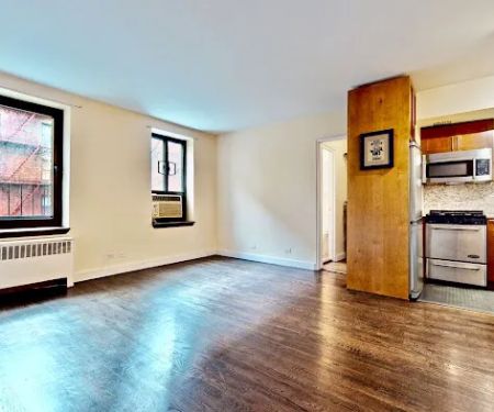 The Bizzarro Agency, New York Real Estate Agents