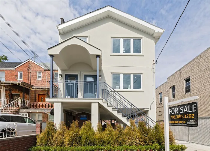 Commerce Realty Group Picture 3