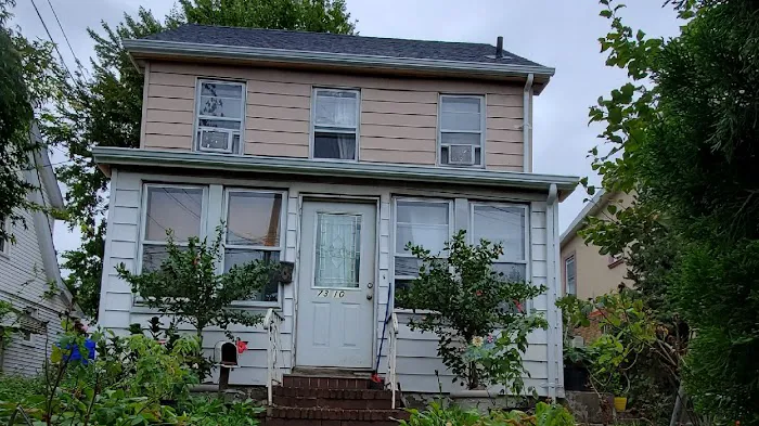 Sunnyside Real Estate Services USA Picture 9