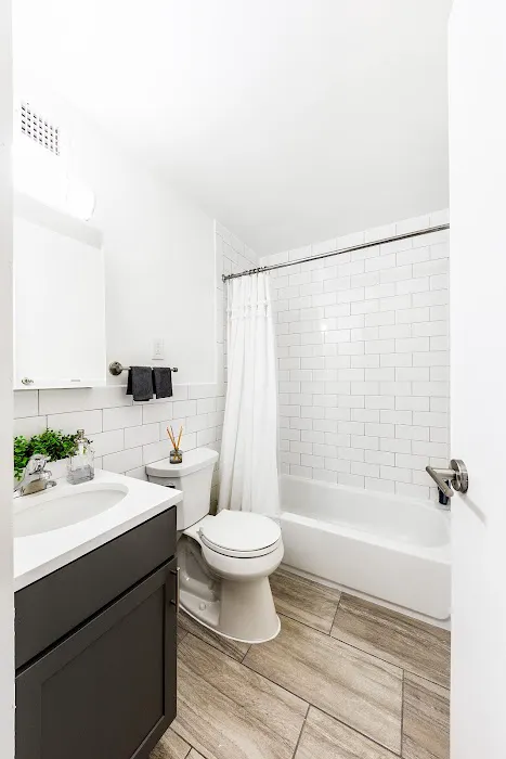 Harlen Apartments Picture 3