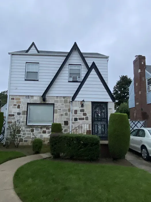 Peoples Realty & Associates- Chrystina Peoples Picture 1
