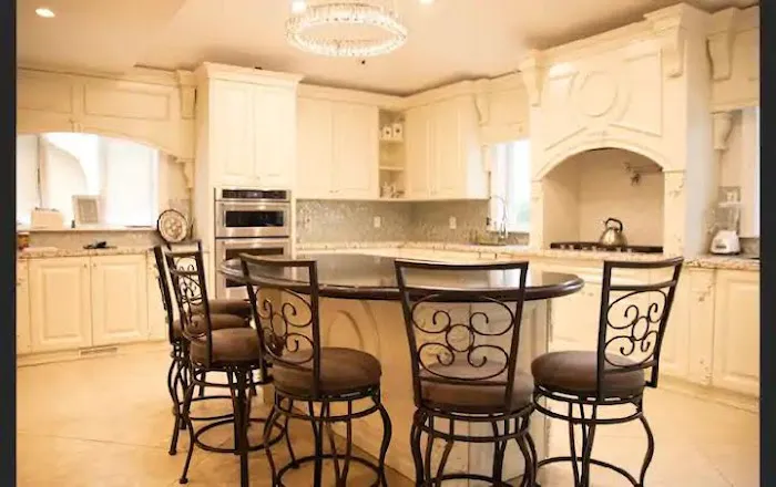 Hewlett Mansion Luxury Picture 7