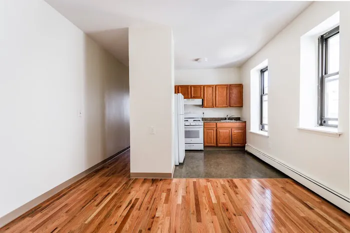 W. 135th Street Apartments Picture 7