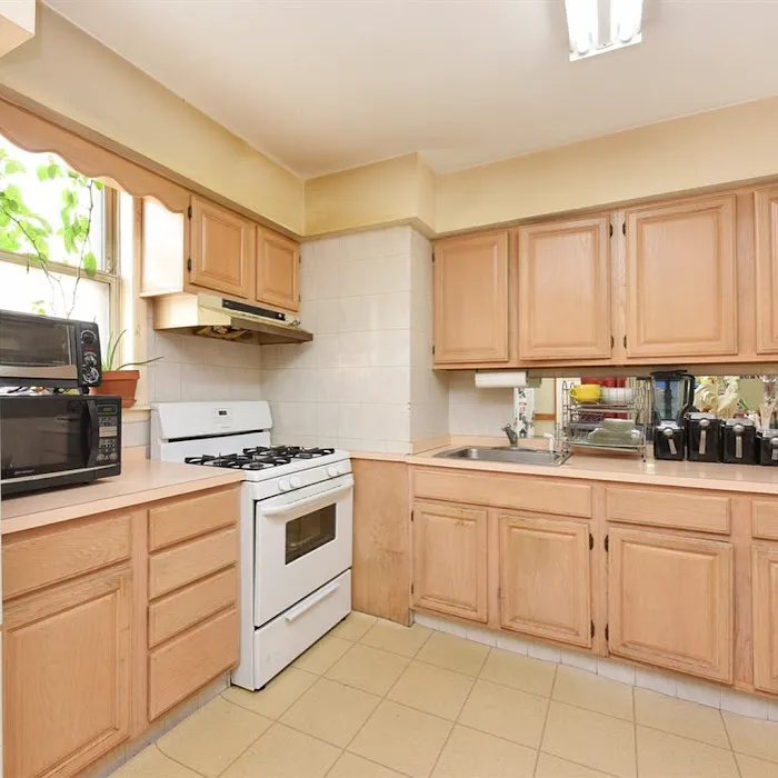 Xzeller Realty, Manuel Vargas Broker & Owner Picture 10