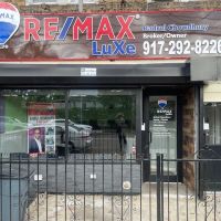 RE/MAX LuXe ico