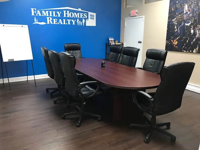 Family Homes Realty Group Picture 8