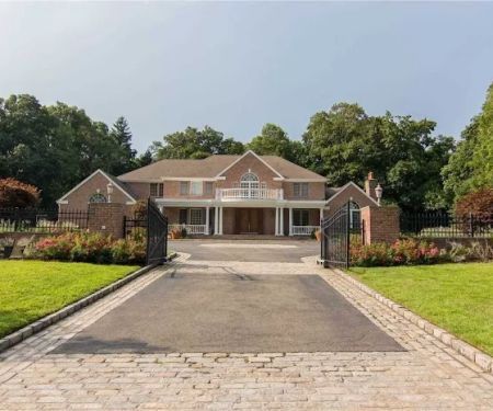 Cross Island Realty One