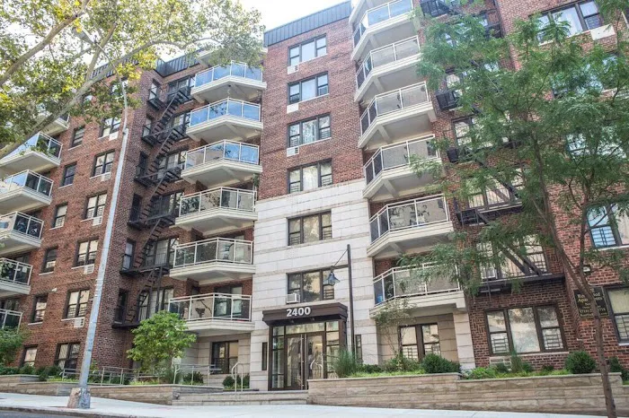 Fordham Terrace Picture 1