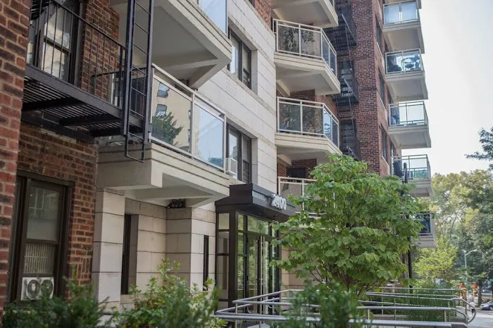 Fordham Terrace Picture 9