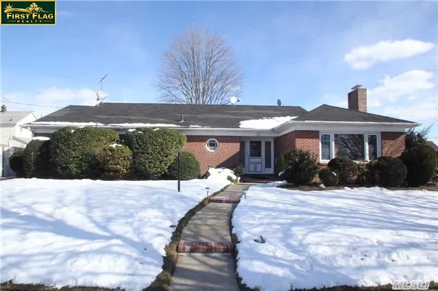 FIRST FLAG Realty Inc Picture 2