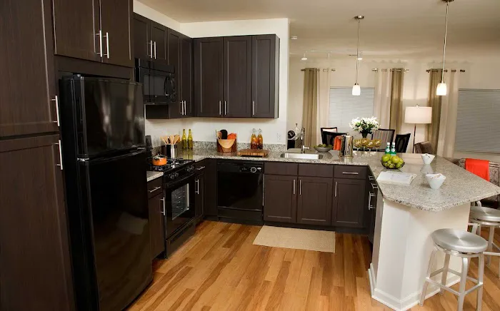 Avalon Rockville Centre Picture 5