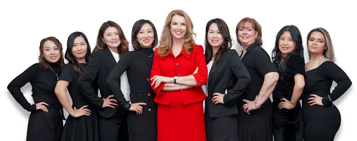 Maureen Folan Real Estate Group Picture 2