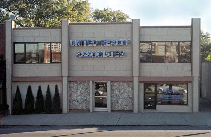 United Realty Picture 2