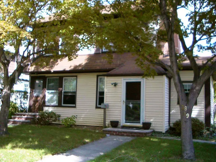 R Weir Realty Corporation Picture 1