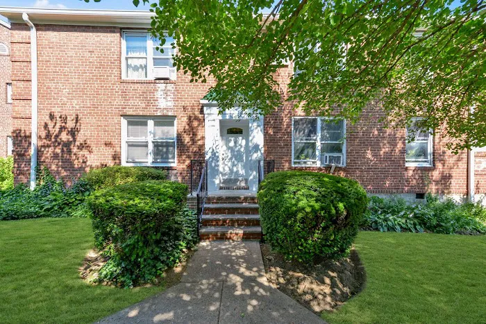 Anthony Testani at Keller Williams Realty Landmark Picture 2