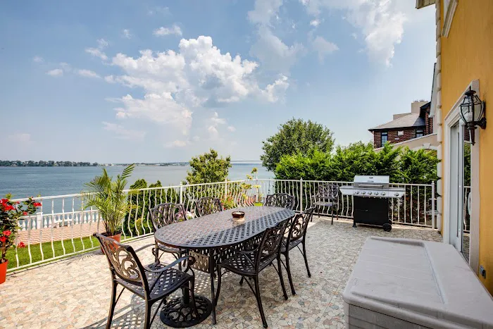Anthony Testani at Keller Williams Realty Landmark Picture 8