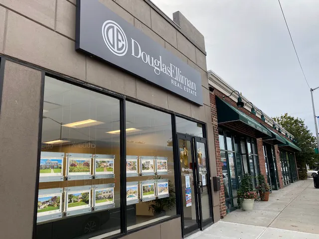 Douglas Elliman Real Estate Rockville Centre | The Next Move Is Yours Picture 8
