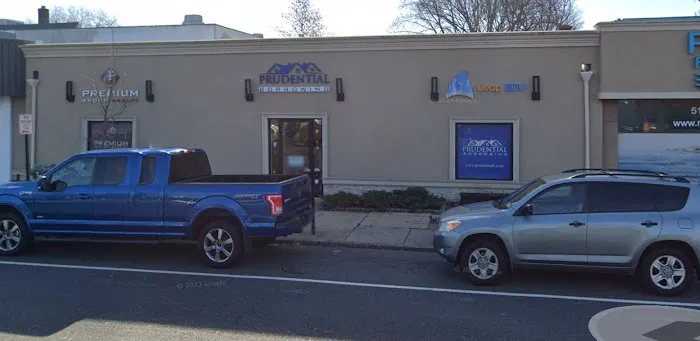 Premium Group Realty - Rockville Centre Picture 2