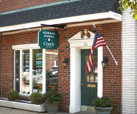 Howard Hanna | Coach Realtors - Garden City